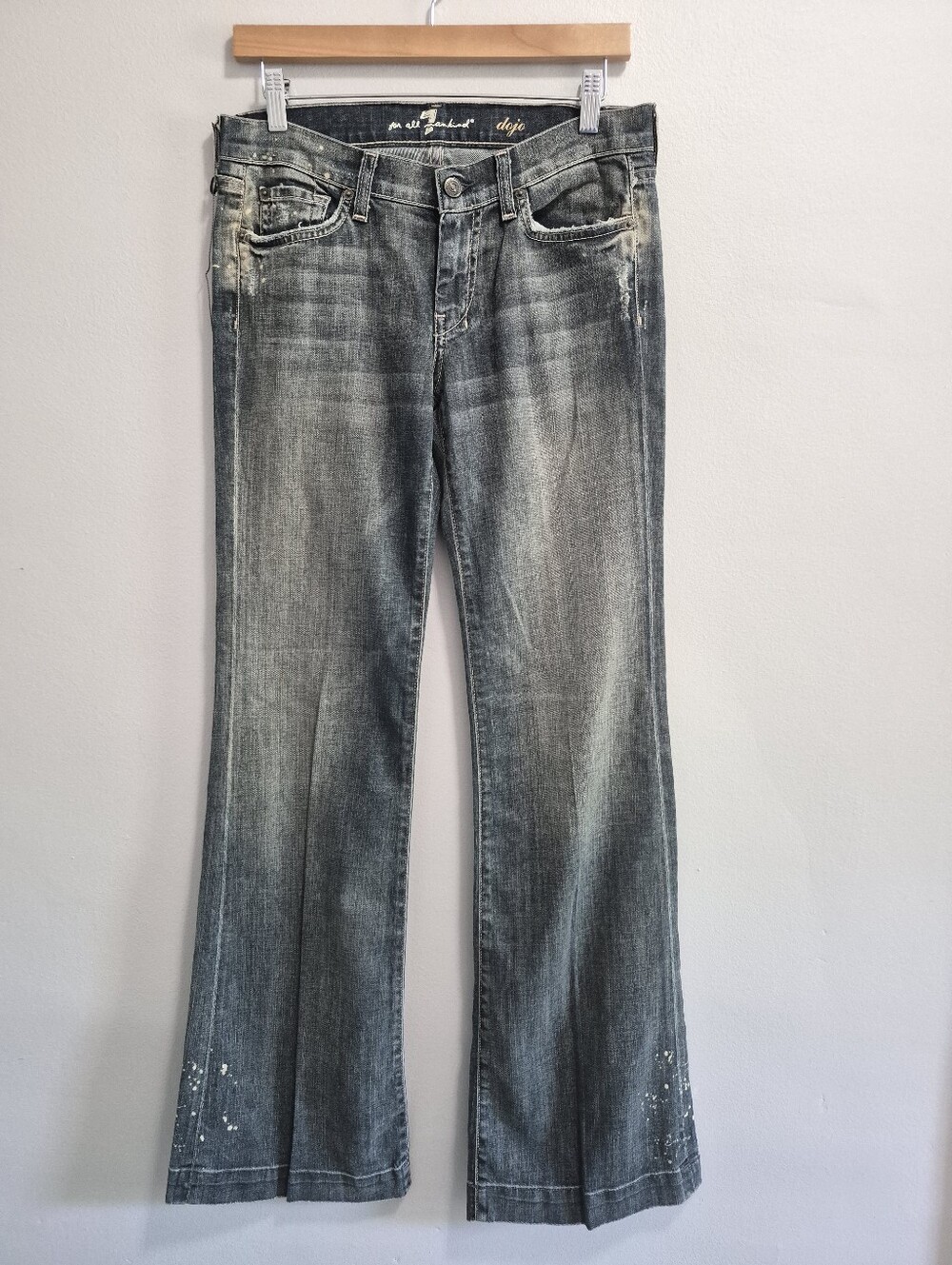 7 for all Mankind NWOT Dojo Vintage Bleach Splatter Low Rise Jeans Size 28